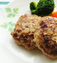 【ごていしゅ麦味噌】ひと手間でお店のハンバーグに!～味噌が隠し味～