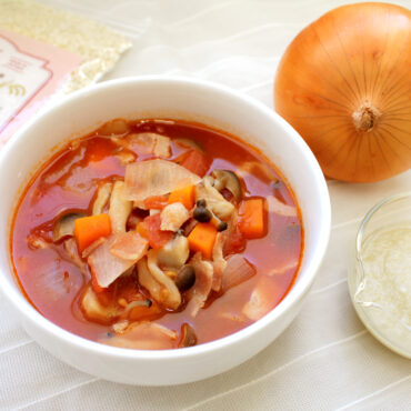 【あまざけ麹】玉ねぎ麹のミネストローネ